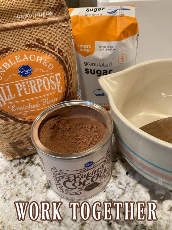ALT="flour, sugar, cocoa, bowl"